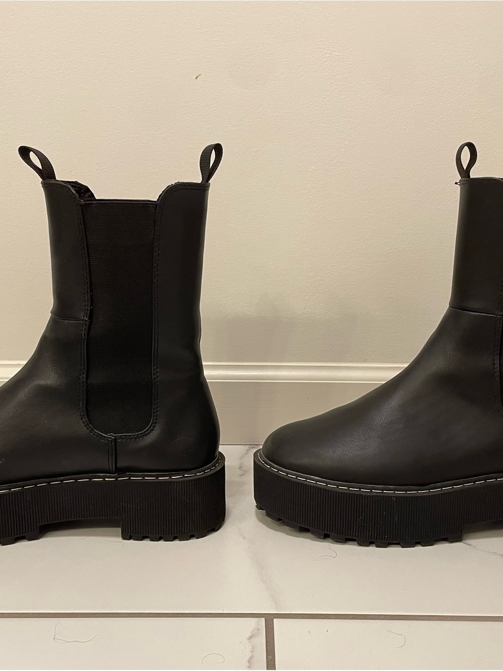 H&M Black Chunky Lace-Up Platform Boots - Picture 3 of 4